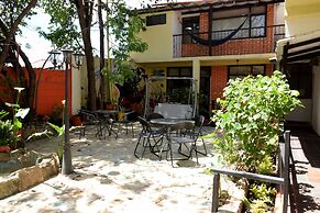 Niza Norte Apartments and Suites