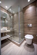 Cavos Bay Hotel and Studios