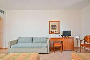 Naxos Resort Beach Hotel