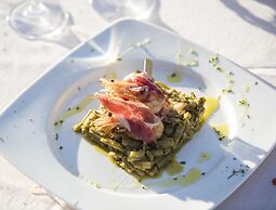 TUGASA El Almendral