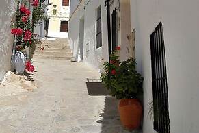 TUGASA Hotel La Posada