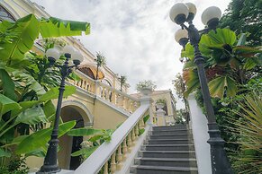 Praya Palazzo