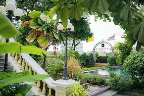 Praya Palazzo