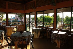 Hotel Village Termas del Dayman