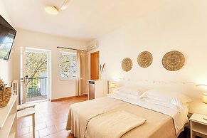 Masseria Macchia & Relais San Pio