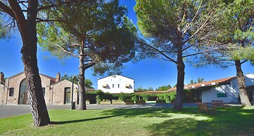 Masseria Macchia & Relais San Pio