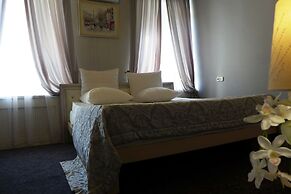 Hotel Prestige