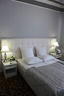 Hotel Prestige