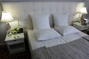 Hotel Prestige
