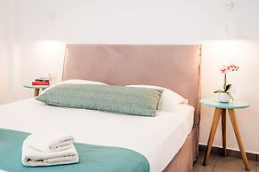 Sofia Hotel Santorini