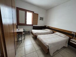 Hotel Holidays