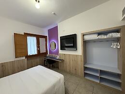 Hotel Holidays