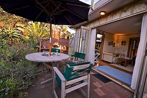 Bethells Beach Cottages