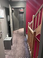 Hotel Sixteen Paris Montrouge