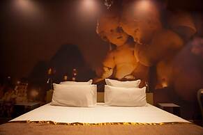 Hotel Sixteen Paris Montrouge