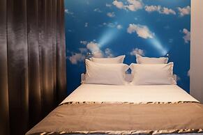 Hotel Sixteen Paris Montrouge