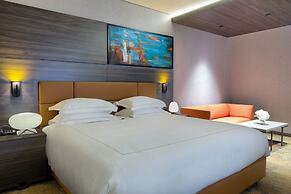 Emerald Hotel Pristina, Kosovo