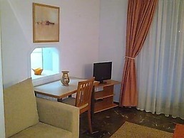 Zina Hotel Apartments
