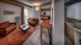 Zina Hotel Apartments