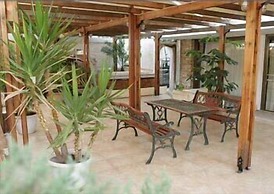 Zina Hotel Apartments