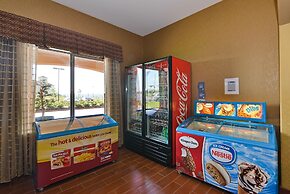 Comfort Suites Lake Worth