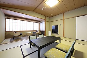 Gion Ryokan Karaku