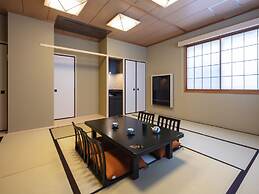 Gion Ryokan Karaku
