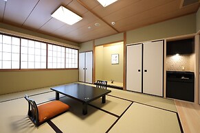 Gion Ryokan Karaku