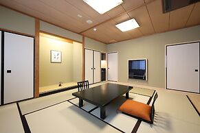 Gion Ryokan Karaku
