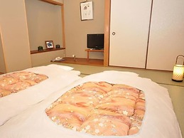 Gion Ryokan Karaku