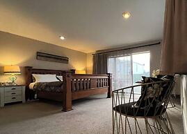 Strathern Motor Lodge