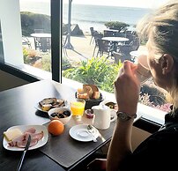 Logis Hôtel & Restaurant Les Mouettes - Larmor Plage, proche de Lorien
