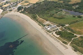 Logis Hôtel & Restaurant Les Mouettes - Larmor Plage, proche de Lorien