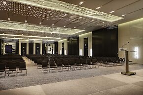 Sofitel Abu Dhabi Corniche