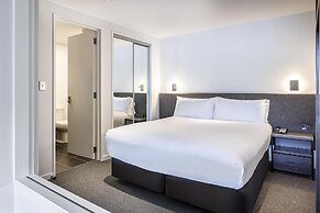 Hilton Queenstown Resort & Spa