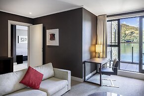 Hilton Queenstown Resort & Spa