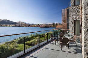 Hilton Queenstown Resort & Spa