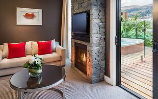 Hilton Queenstown Resort & Spa