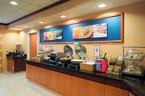 Fairfield Inn & Suites Huntingdon Route 22 Raystown Lake