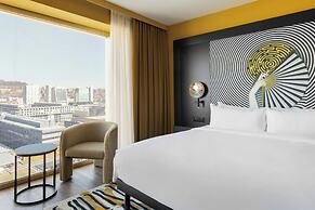 Renaissance Zürich Tower Hotel