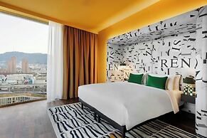 Renaissance Zürich Tower Hotel