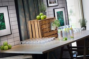 Renaissance Zürich Tower Hotel