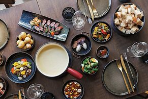 Renaissance Zürich Tower Hotel