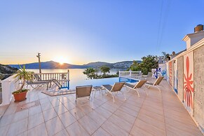 Kuluhana Hotel & Villas Kalkan