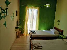 Comfy Hostel Studios