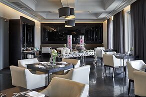 Queen Victoria Hotel & Manor House by NEWMARK