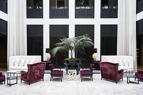 Queen Victoria Hotel & Manor House by NEWMARK