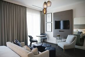 Queen Victoria Hotel & Manor House by NEWMARK