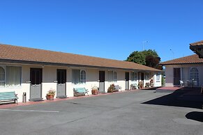 Earnslaw Motel