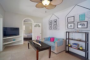 Two Sandals – A Boutique Hotel